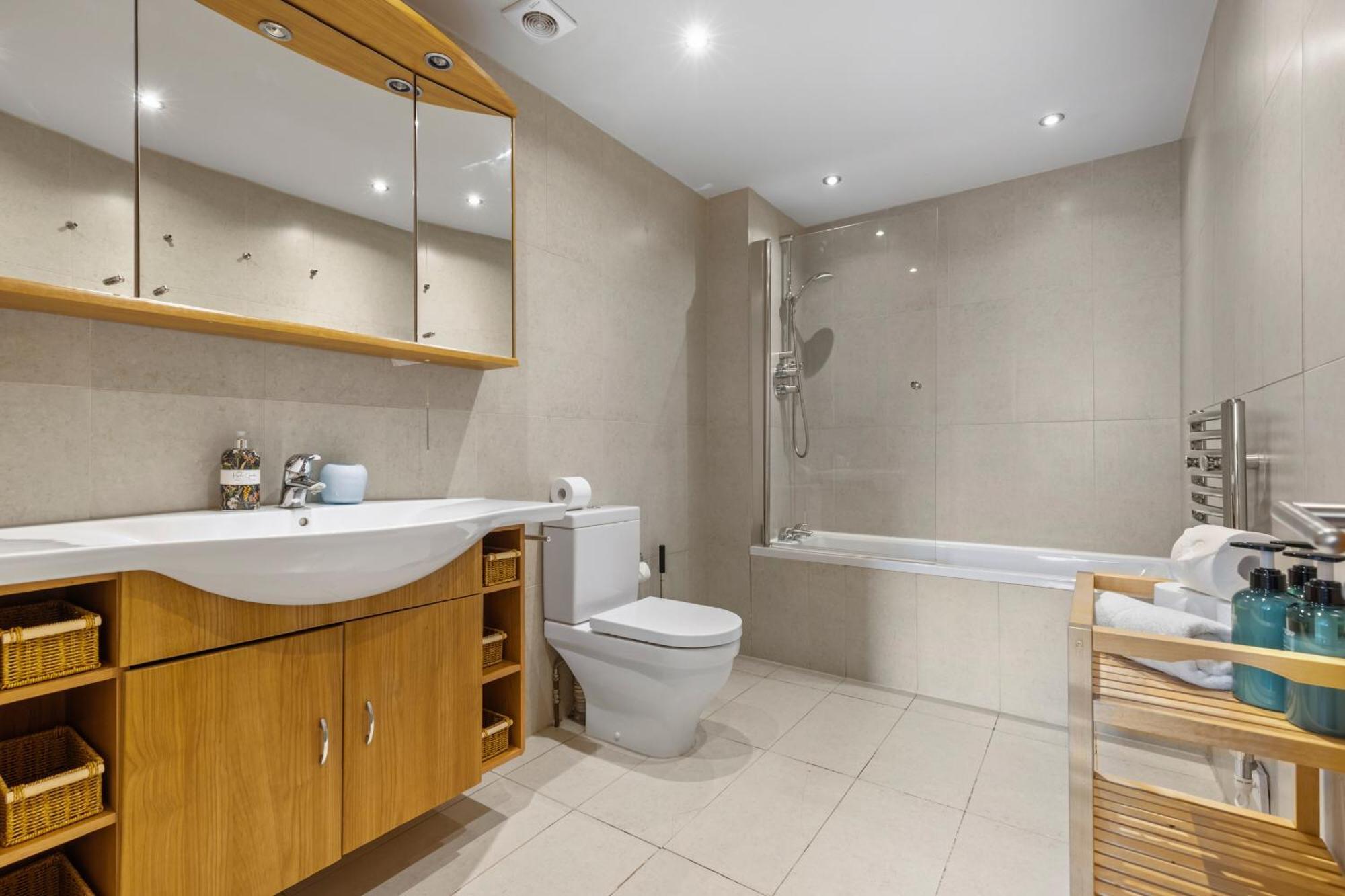 Enchanting Hideaway - La Reserve South Kensington Londra Exterior foto